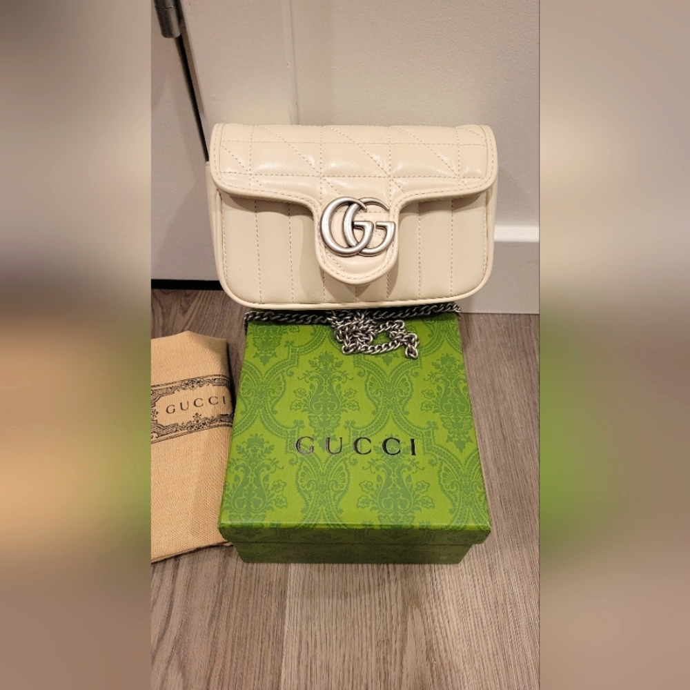Gucci Super Mini Bag